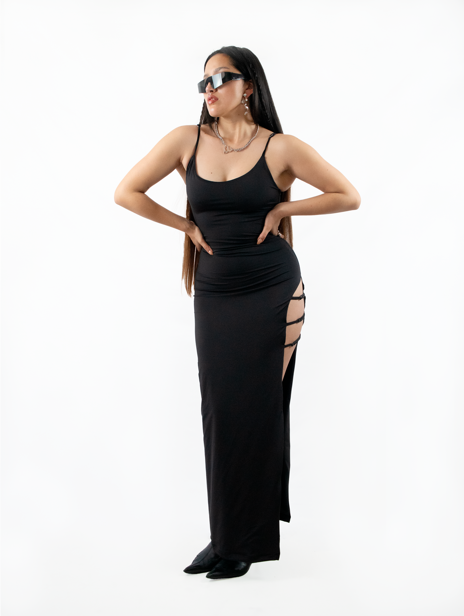 Vestido largo negro ajuste favorecedor