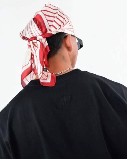 Polera negra con bordado Urania Club o Tribal premium, confeccionada en algodón peruano de alta calidad – edición limitada, Urania Club
